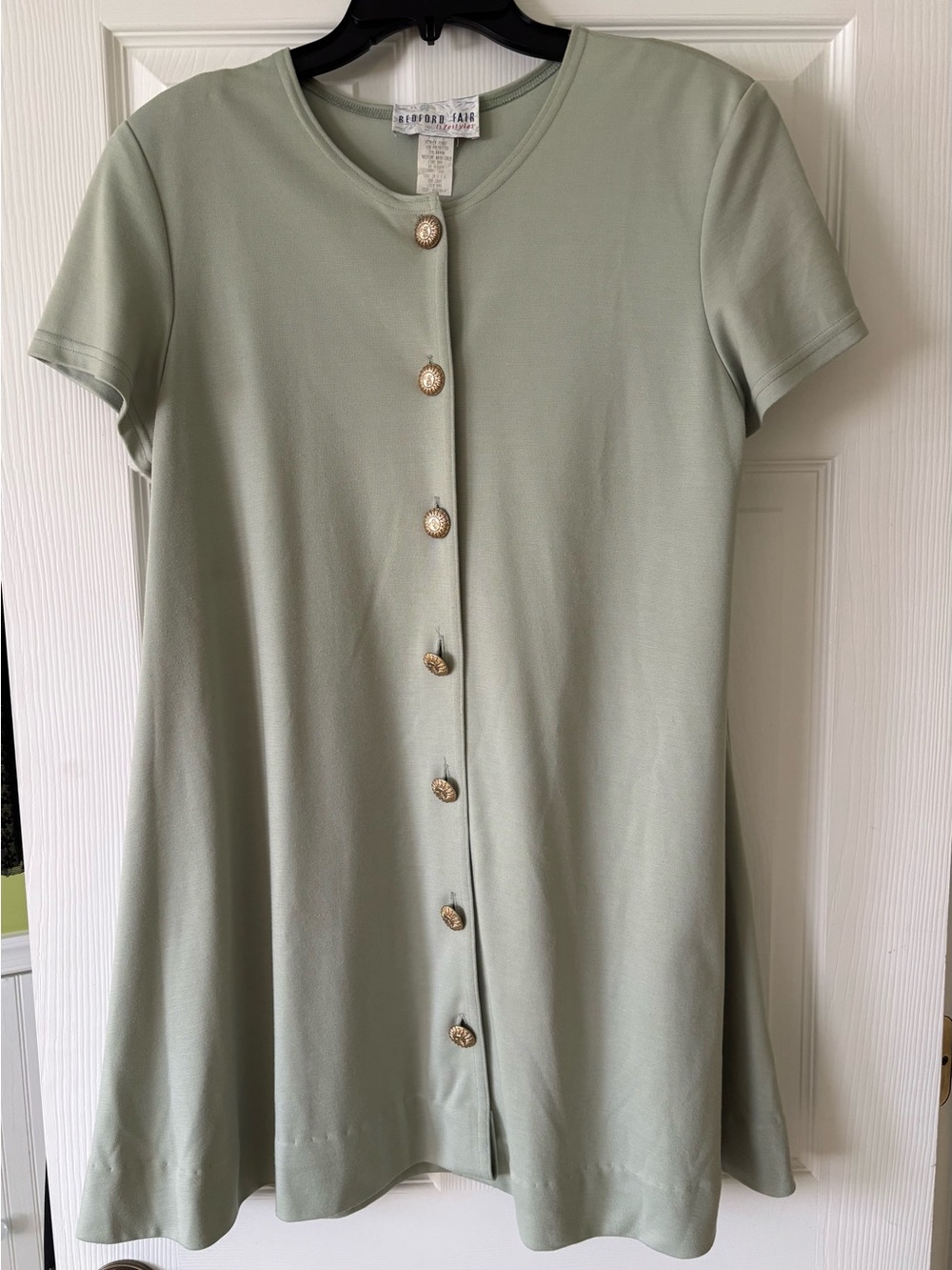 Women’s petite short sleeve button front dress